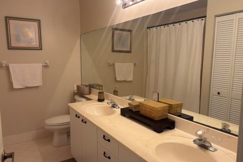 House in Pembroke Pines, Florida 4 bedrooms, 266.26 sq.m. № 2249862 - photo 29