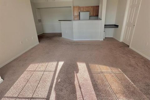 Copropriété à louer à Orlando, Floride: 2 chambres, 102.84 m2 № 2412541 - photo 5