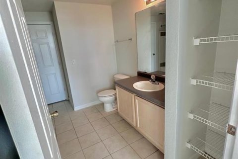 Copropriété à louer à Orlando, Floride: 2 chambres, 102.84 m2 № 2412541 - photo 19