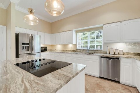 House in Kissimmee, Florida 5 bedrooms, 457.08 sq.m. № 1826389 - photo 13
