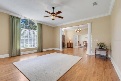 House in Kissimmee, Florida 5 bedrooms, 457.08 sq.m. № 1826389 - photo 10