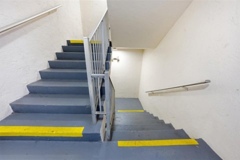 Copropriété à vendre à Pompano Beach, Floride: 3 chambres, 139.35 m2 № 2084573 - photo 23