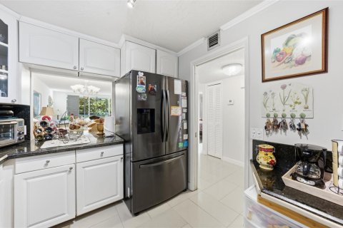 Copropriété à vendre à Pompano Beach, Floride: 3 chambres, 139.35 m2 № 2084573 - photo 3