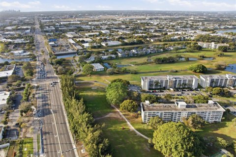 Copropriété à vendre à Pompano Beach, Floride: 3 chambres, 139.35 m2 № 2084573 - photo 30