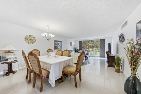 Copropriété à vendre à Pompano Beach, Floride: 3 chambres, 139.35 m2 № 2084573 - photo 4