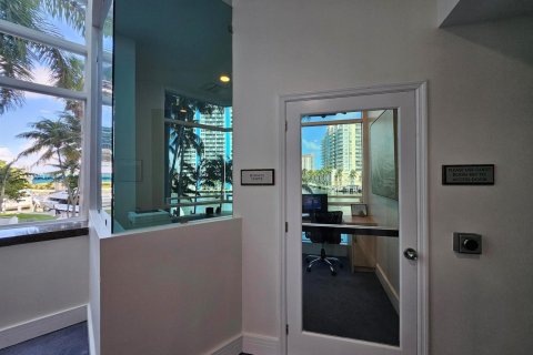 Copropriété à vendre à Fort Lauderdale, Floride: 1 chambre, 54.91 m2 № 2183042 - photo 25