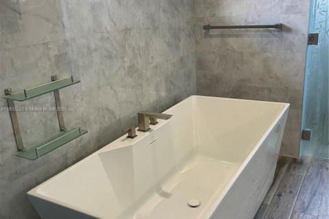 Villa ou maison à louer à Southwest Ranches, Floride: 6 chambres, 376.44 m2 № 1730548 - photo 23