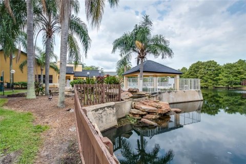 Condominio en alquiler en Orlando, Florida, 3 dormitorios, 116.41 m2 № 2122922 - foto 23