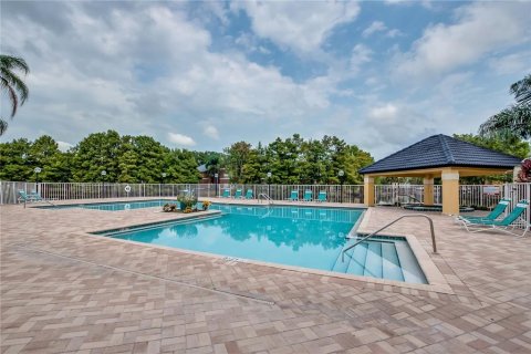 Condominio en alquiler en Orlando, Florida, 3 dormitorios, 116.41 m2 № 2122922 - foto 22