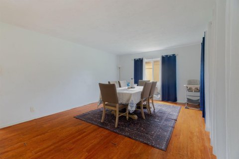 Villa ou maison à vendre à Belle Glade, Floride: 5 chambres, 232.26 m2 № 2433912 - photo 10