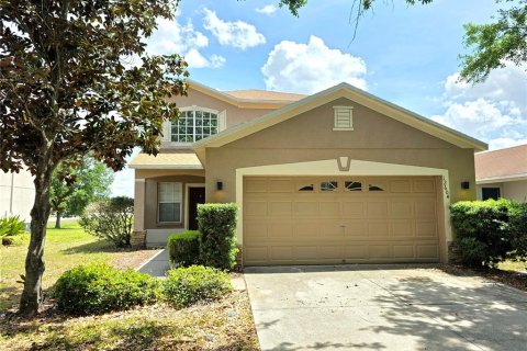 House in Riverview, Florida 4 bedrooms, 139.26 sq.m. № 1650495 - photo 1