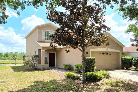 House in Riverview, Florida 4 bedrooms, 139.26 sq.m. № 1650495 - photo 3