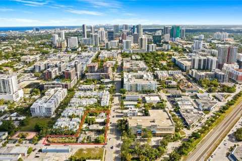 Propiedad comercial en venta en Fort Lauderdale, Florida № 2272151 - foto 7