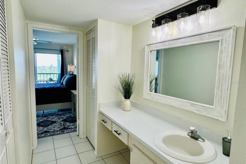 Condominio en alquiler en Sarasota, Florida, 1 dormitorio, 72.28 m2 № 1903851 - foto 21