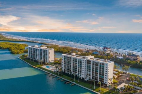 Condominio en alquiler en Sarasota, Florida, 1 dormitorio, 72.28 m2 № 1903851 - foto 2