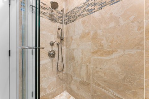 Купить таунхаус в Юпитер, Флорида 9 комнат, 309.36м2, № 2153914 - фото 29