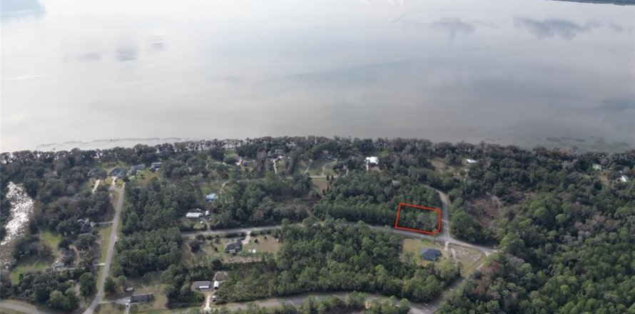 Land in Hawthorne, Florida № 2163674