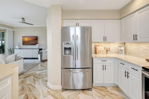 Condo in Punta Gorda, Florida, 3 bedrooms  № 1845389 - photo 13