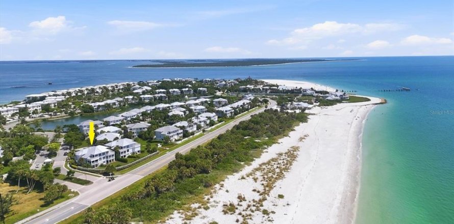 Touwnhouse à Boca Grande, Floride 3 chambres, 178.74 m2 № 2373890
