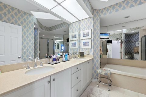 Touwnhouse à vendre à Boca Grande, Floride: 3 chambres, 178.74 m2 № 2373890 - photo 23