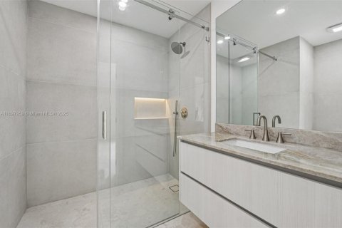 Villa ou maison à vendre à Palmetto Bay, Floride: 4 chambres, 255.02 m2 № 1949716 - photo 24