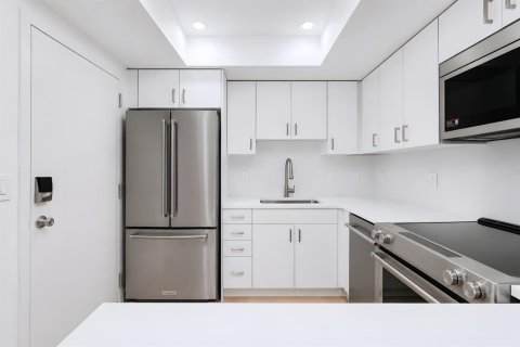 Condominio en Palm Beach, Florida, 2 dormitorios № 2173644