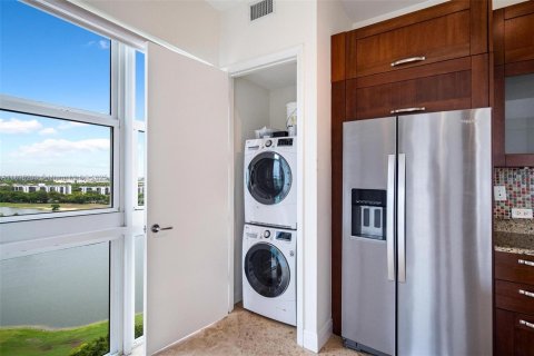 Condominio en venta en Aventura, Florida, 2 dormitorios, 121.89 m2 № 1821605 - foto 15