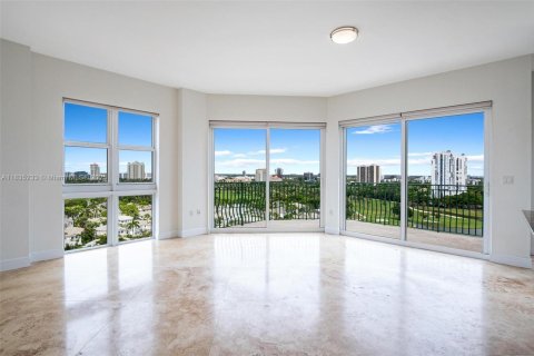 Condominio en venta en Aventura, Florida, 2 dormitorios, 121.89 m2 № 1821605 - foto 5
