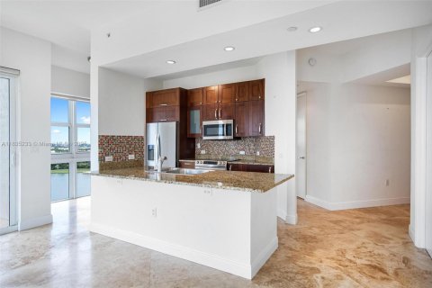 Condominio en venta en Aventura, Florida, 2 dormitorios, 121.89 m2 № 1821605 - foto 12