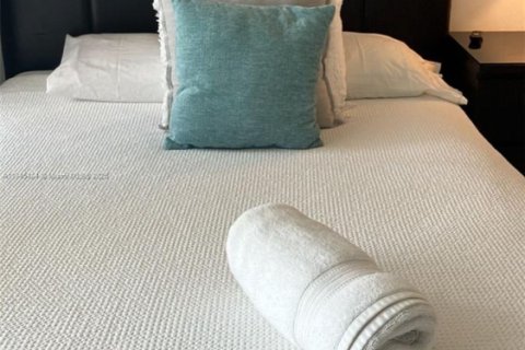 Copropriété à vendre à Sunny Isles Beach, Floride: 33.44 m2 № 1958237 - photo 2