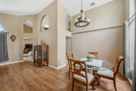 House in Tampa, Florida 3 bedrooms, 155.52 sq.m. № 2223594 - photo 9