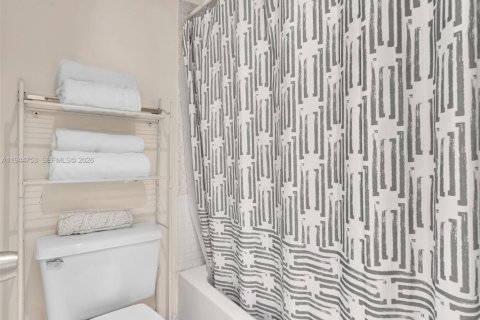 Купить кондоминиум в Авентура, Флорида 1 спальня, 68.84м2, № 2001374 - фото 29