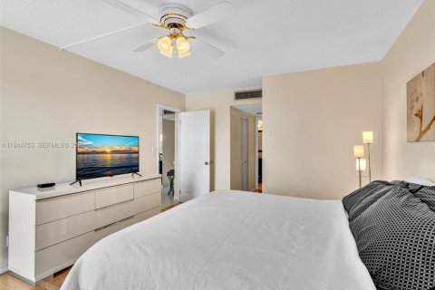 Купить кондоминиум в Авентура, Флорида 1 спальня, 68.84м2, № 2001374 - фото 22
