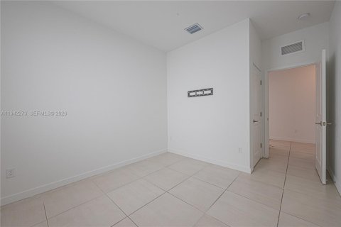 Снять в аренду виллу или дом в Юпитер, Флорида 4 спальни, 158.86м2, № 1999808 - фото 11