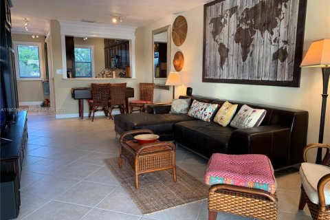 Copropriété à louer à Fort Lauderdale, Floride: 1 chambre, 65.22 m2 № 1966219 - photo 3