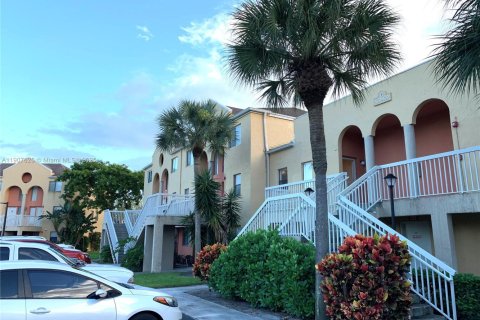 Copropriété à louer à Fort Lauderdale, Floride: 1 chambre, 65.22 m2 № 1966219 - photo 19