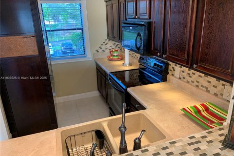 Copropriété à louer à Fort Lauderdale, Floride: 1 chambre, 65.22 m2 № 1966219 - photo 6