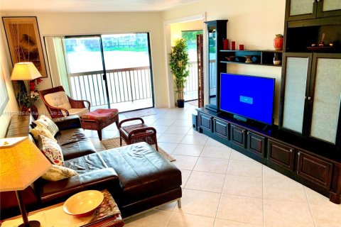 Copropriété à louer à Fort Lauderdale, Floride: 1 chambre, 65.22 m2 № 1966219 - photo 1