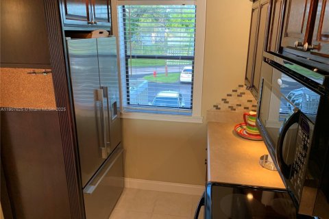 Copropriété à louer à Fort Lauderdale, Floride: 1 chambre, 65.22 m2 № 1966219 - photo 8