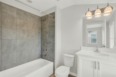 Townhouse in Orlando, Florida 3 bedrooms, 208.19 sq.m. № 1879823 - photo 14