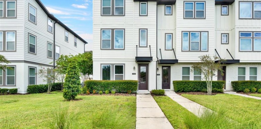 Townhouse in Orlando, Florida 3 bedrooms, 208.19 sq.m. № 1879823