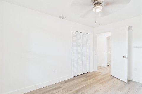 Casa en venta en Lakeland, Florida, 3 dormitorios, 127.83 m2 № 2223220 - foto 10