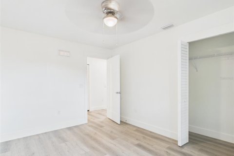Casa en venta en Lakeland, Florida, 3 dormitorios, 127.83 m2 № 2223220 - foto 13