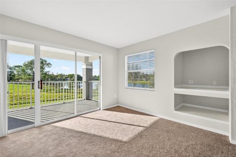 Condo in Orlando, Florida, 2 bedrooms  № 2209074 - photo 12