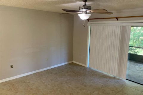 Villa ou maison à louer à Eustis, Floride: 2 chambres, 94.48 m2 № 2393407 - photo 7