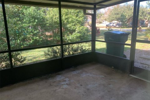 Villa ou maison à louer à Eustis, Floride: 2 chambres, 94.48 m2 № 2393407 - photo 12