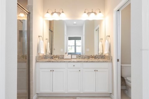 Condo in Sarasota, Florida, 2 bedrooms  № 2345659 - photo 25