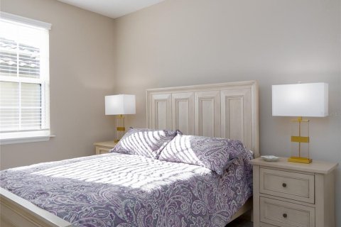 Condo in Sarasota, Florida, 2 bedrooms  № 2345659 - photo 29