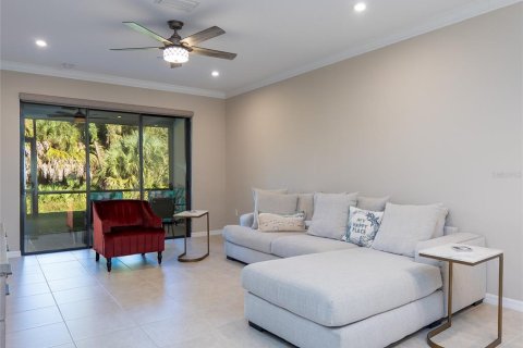 Condo in Sarasota, Florida, 2 bedrooms  № 2345659 - photo 6