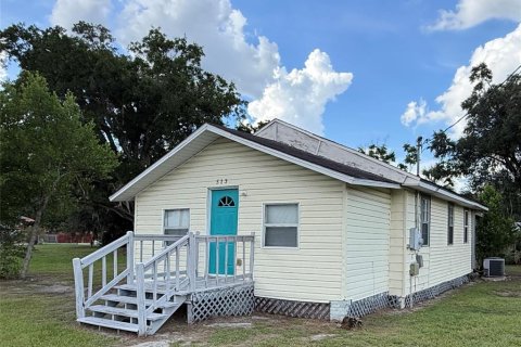House in Lakeland, Florida 3 bedrooms, 89.37 sq.m. № 2364148
